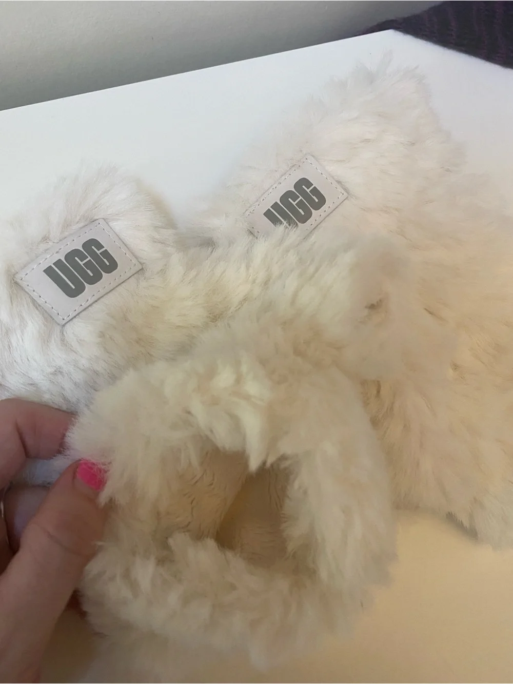 NWOT UGG Cream Faux Fur Fingerless Mittens - small